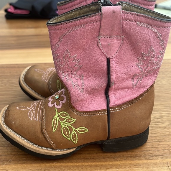 Girls boots size 14 14/12 see pictures. Carlos Boots Infant Toddler Girls - Picture 4 of 16